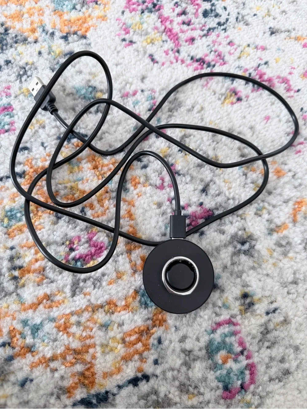 Oura ring gen 2 with charger good condition size 8